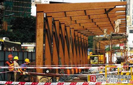 ��������BRT��վ������� ��������110��(ͼ)