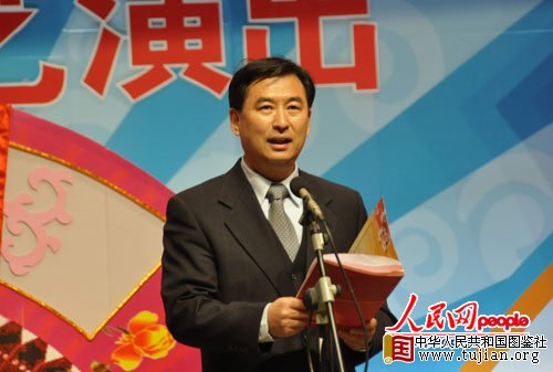 �Ļ��������ֵ�ί����������´ǡ�