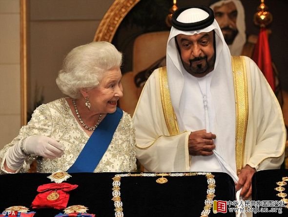 2010�꣬��������ͳ������&middot;��&middot;��Ү��&middot;�����ɹ���ʢ�������õ�Ӣ��Ů������ɯ�׶���