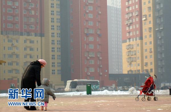 楼市调控周年透视:部分房价松动 整体格局僵持--中国图鉴
