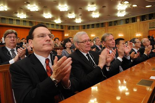 ��ף�廪��ѧ��У100���������--��ͼ��