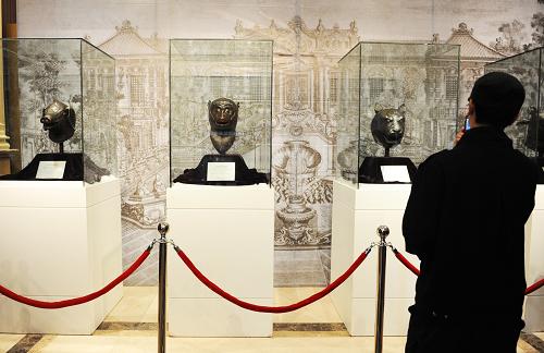 ����Բ��԰�������཭�����Ƹ�--��ͼ��