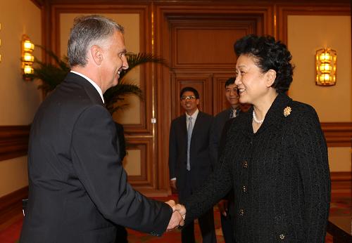 ���Ӷ������ʿ����ίԱ����������--�й�ͼ��