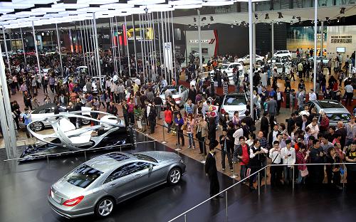 �Ϻ����ʳ�չ��Ļ �ι�������ͻ��70��--��ͼ��