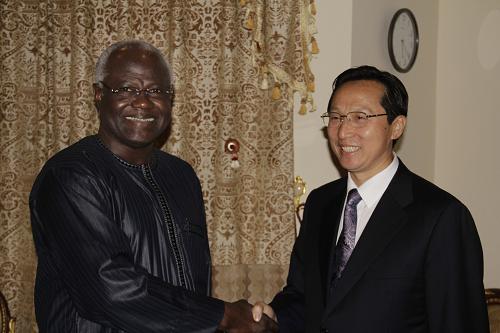 ����������ͳ�����������ϯ��ʹ--��ͼ��