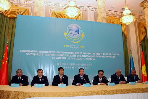 �Ϻ���֯�������񲿳������ڰ�˹���ɾ���--��ͼ��