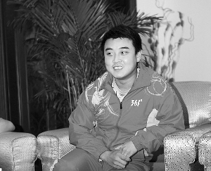 王皓评论“孔令辉醉酒事件”:不冲动叫年轻人吗