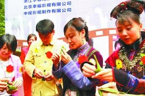 薛佳凝上山当“土匪” 不知闺蜜陈好已产子(图)