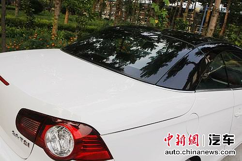 低调的曙光女神——试驾大众EOS敞篷跑车